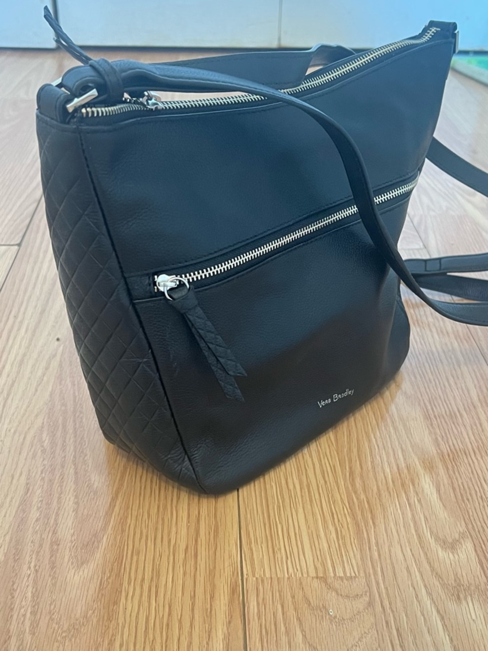 Vera Bradley Crossbody - Picture 3 of 6